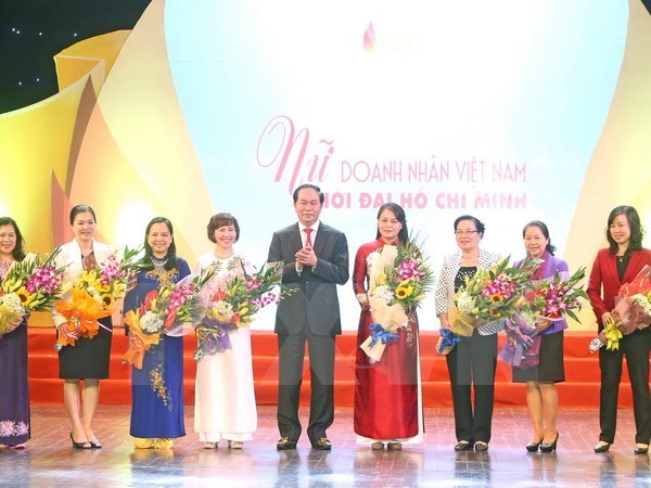 President Tran Dai Quang meets outstanding female entrepreneurs  - ảnh 1